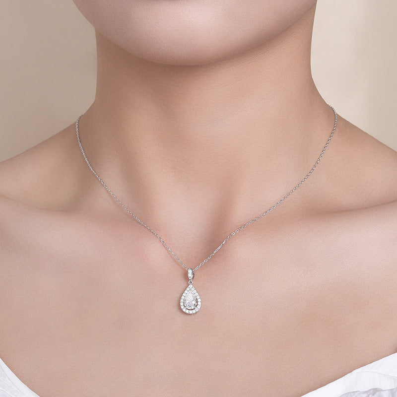 Water Drop 1.5 Karat Necklace All-match Moissanite Clavicle Chain S925 Silver 18K Gold Plating