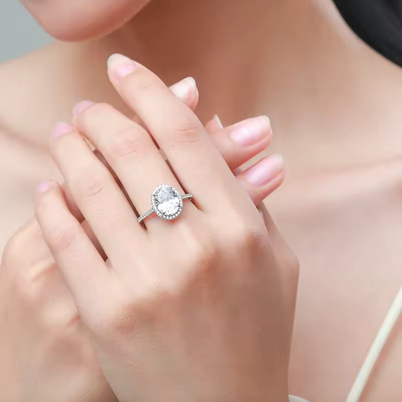1.5ct lab-grown diamond engagement ring in 18k white gold